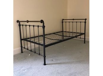 Charles P Rogers Twin Metal Day Bed - Sweet Dreams