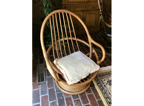 Vintage Mid Century Bentwood Rattan Swivel Tilt Rocking Lounge Chair