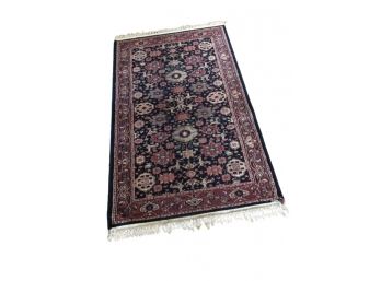 Hand Knotted Oriental Rug  39 X 66  (gn)