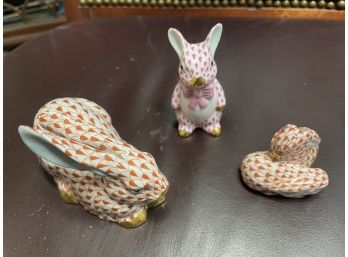 20 Th Century  3 Pc Of Herend Hand Painted Porcelain  Bunnys . Three In A Group . Made In Hungary . Signed