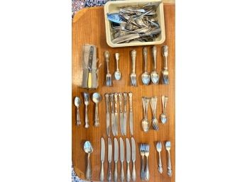 Large Lot Of Silver Plate Flatware Tiffany & Co. Rogers, Old Company Service For 6, Etc.