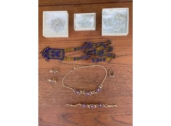 Nice Lot Of Vintage Costume Jewelry To Include Rhinestone Pins, And A Wonderful 5 Piece Kramer Necklace