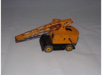 Old Dinky Super Toy Coles Mobile Crane.