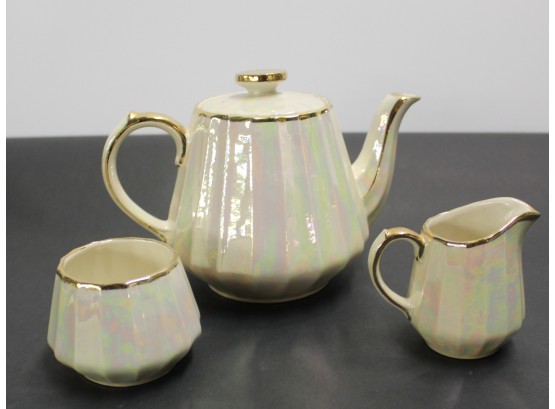 Stunning Sadler  Iridescent Tea Pot Set