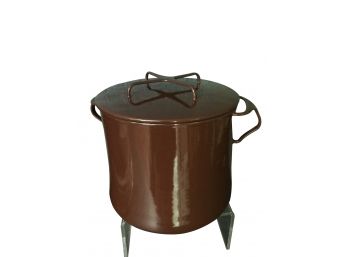 Dansk Kobenstyle Brown Enamel Tall Covered Stock Pot - 9'D X 8'H  Very Good Condition