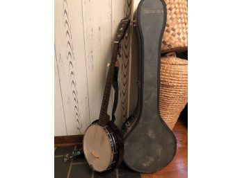 Harmony Reso-tone 4 String Ukelele  In Hard Case - Vintage