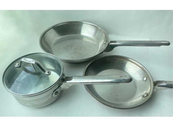 Calphalon Pots & Pans: 8 Inch & 10 Inch Omlette Pans & 1 Quart Sauce Pan