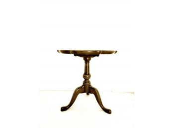 Mahogany Tri-footed Tilt Table
