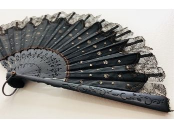 Superb Example ~ Very Antique Black Lace Victorian Carved Ebony Mourning Fan With Applied Brass Roundels Rare