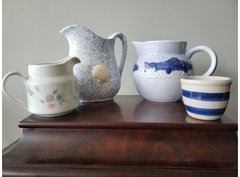 Charming Lot Of Vessels