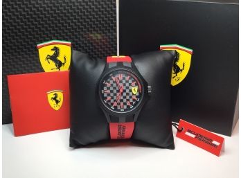 Fantastic Brand New Authentic FERRARI - SCUDERIA Watch - Brand New In Box - Black & Red - Silicone Strap