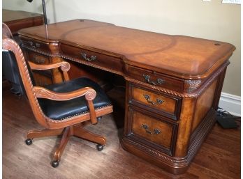 Large Executive Desk & Matching Leather Chair By ASPEN HOME - Overall Nice Desk (2 Of 2)