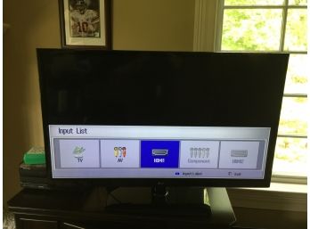 Fantastic LG 47' - Flat Panel TV - Model 47LS4500 - Full 1080 - With Original Remote WORKS PERFECTLY !