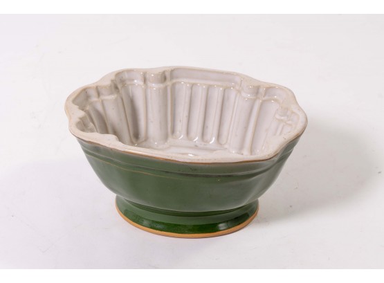 Green Glazed Ceramic Footed Bowl