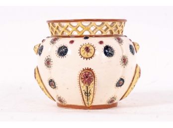 Hand-painted Pompeyi Pattern Majolica Vase