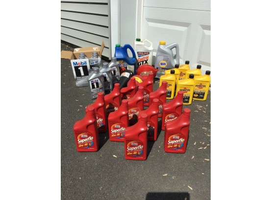 Large Lot Of New Motor Oil!