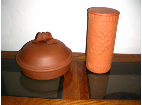Lot: 2 Pieces Of Terra Cotta - Covered Dish And Wine Sleeve