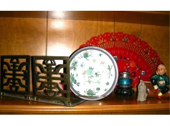 Oriental Lot: Pair Of Brass Bookends, Mudman, Fan, Hong Kong Decorated Bowl, Made In Japan Figurine And More