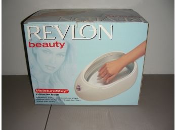 Revlon Beauty MoistureStay Paraffin Bath - New In Box