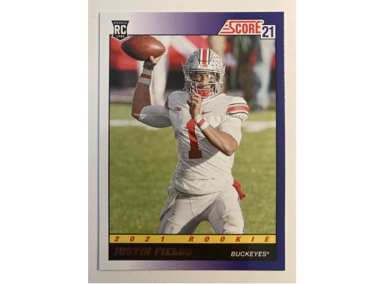 Justin Fields RC - '21 Score 1991 Throwback Rookie