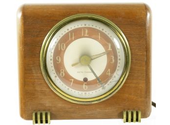 Seth Thomas Vintage Deco Era Wood & Metal Electric Alarm Clock Model 3671 Works