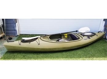 Future Beach Trophy 126 DLX  Fishing Angler Kayak With Paddle