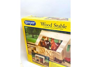 Breyer Wood Stable Plus Two Horses