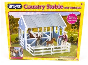 Breyer Country Stable