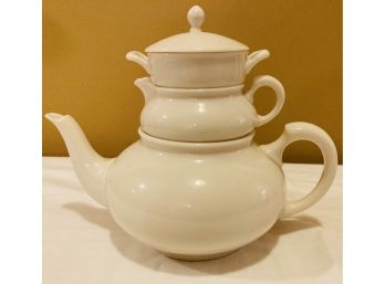 Lenox Nestling Teapot, Creamer And Sugar