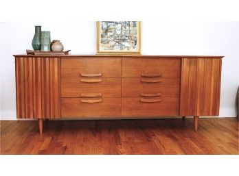 MCM 1960's American Walnut Tone Long Chest Of Drawers/credenza W Large Top Mirror