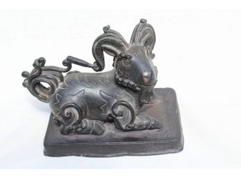 Casted Metal Chinese Ram