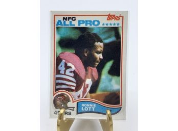 Vintage Collectible Card 1982 Topps Ronnie Lott