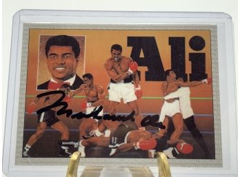 Vintage Collectible Card Muhammad Ali Autographed Card