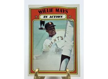 Vintage Collectible Card Topps Willie Mays In Action
