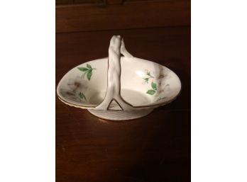 Crown Staffordshire Clematis Candy Basket