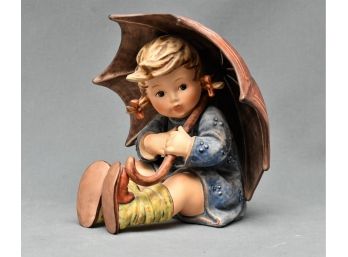 Hummel Goebel Figurine 'Umbrella Girl' 152 II B