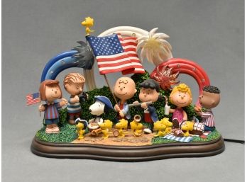Danbury Mint Snoopy And The Gang 'Yankee Doodle Dandy'