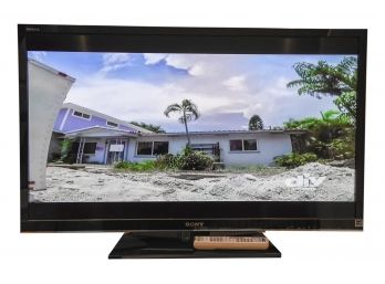Sony Bravia LED HDTV (Model KDL-42EX440)