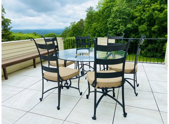 Solid And Sturdy Wrought Iron Outdoor Dining Set With Seating For 6