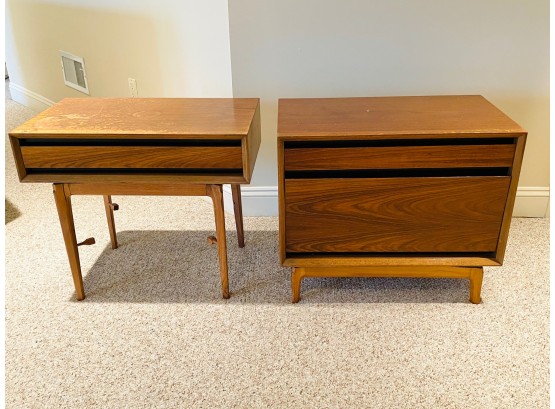Pair Of Mid-century Modern Side Tables