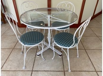 Vintage White Painted Iron Round Pedestal Bistro Table And 4 Chairs With Checkerboard Seat Cushion