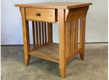 A Stickley Style Oak Arts And Crafts End Table