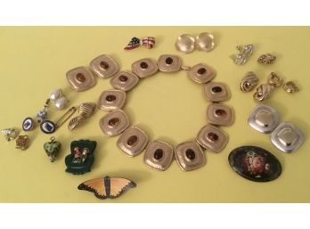 Lot Of Vintage Jewelry, Bobbles & More