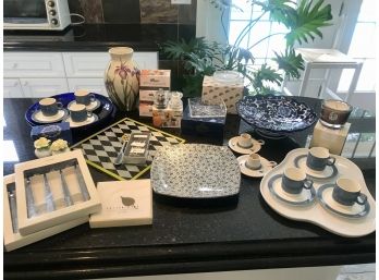 Huge Lot Of Miscellaneous Kitchen Accessories
