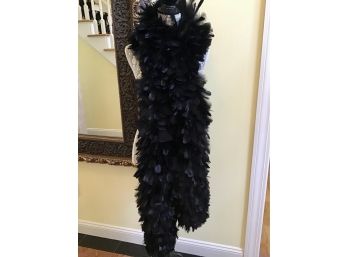 Glamorous Black Feather Boa