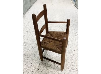 Sweet Antique Shaker Child's Chair