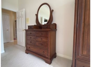 Stanley Dresser With Rotating Mirror