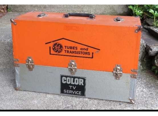 Vintage 1960s-70s Era General Electric TV & Radio Repairman's Travel Case / Tool Box Great Colors