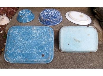 Lot Of 5 Blue & White Enamel Ware Speckled Pans, Bowls & Trays Great Early Country Lot Of Blue Spatter Enamel