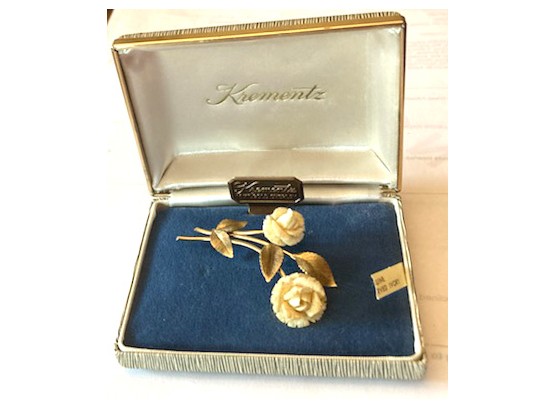 Vintage 'KREMENTZ' Pin In Original Box